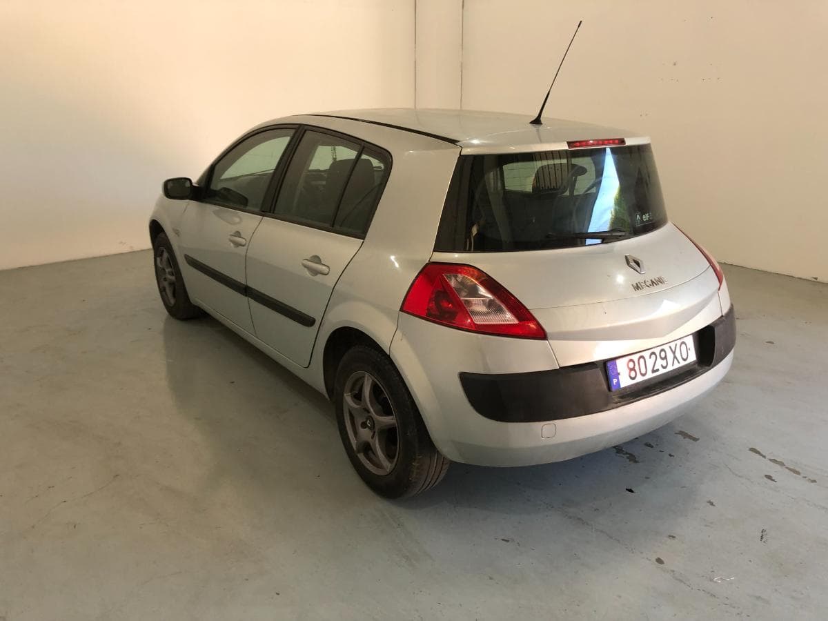Renault Mégane 1.5DCI · Ano 2004 — imagem 3