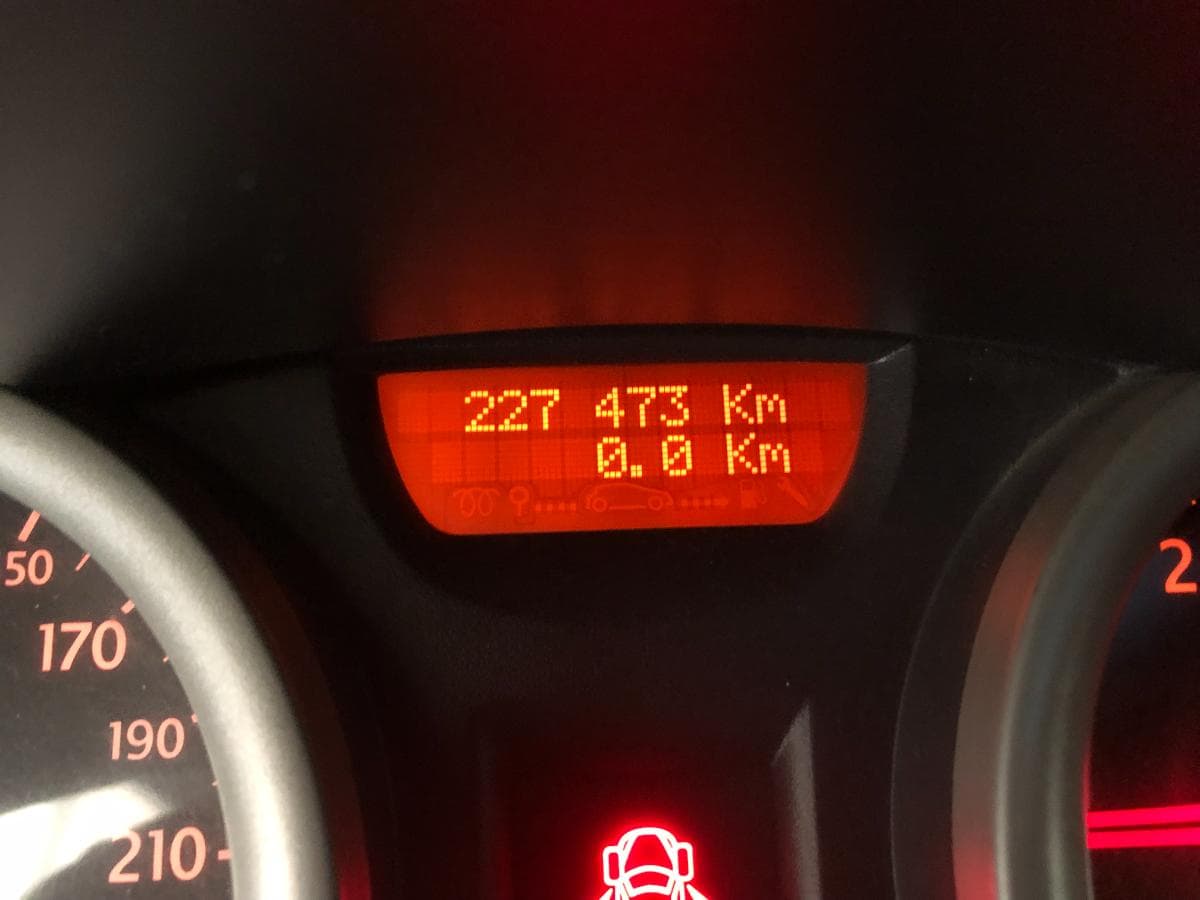 Renault Mégane 1.5DCI · Ano 2004 — imagem 16