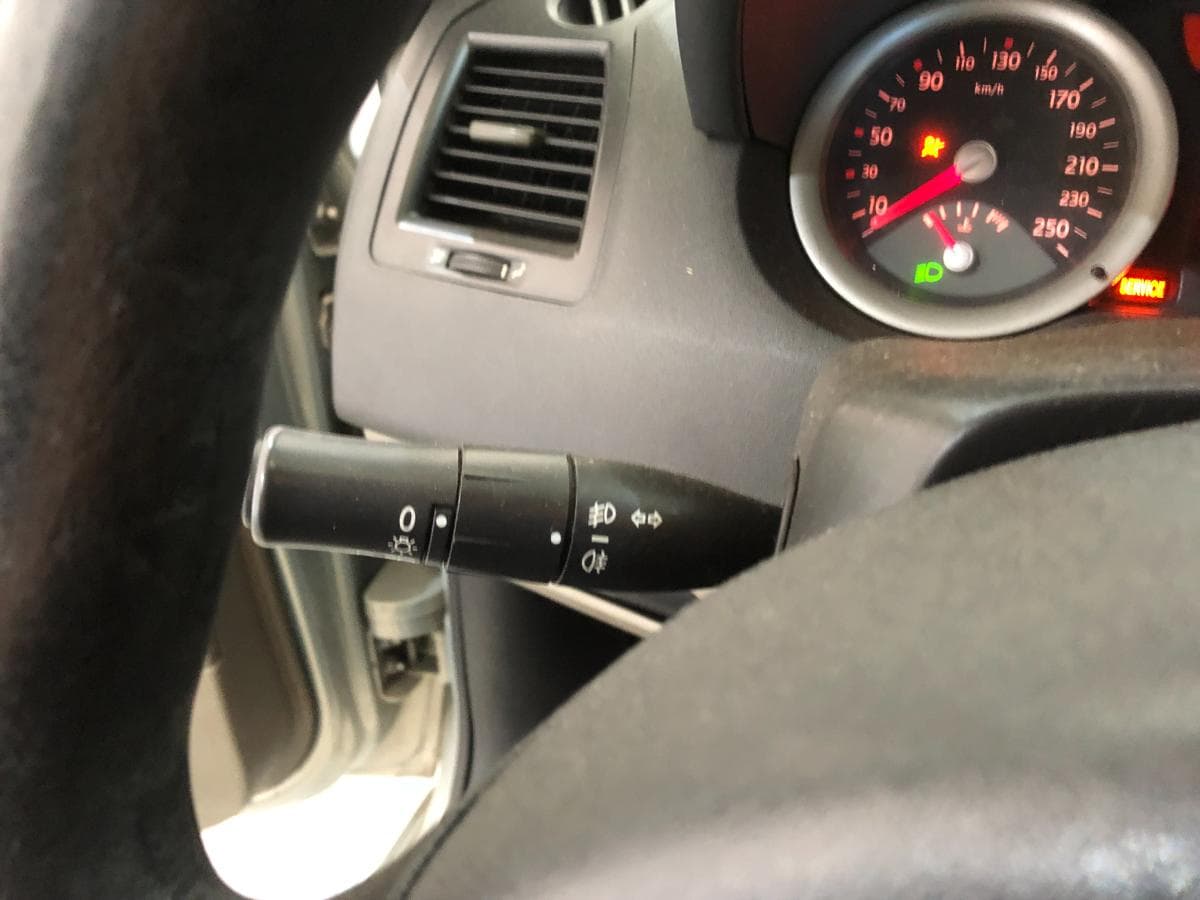 Renault Mégane 1.5DCI · Ano 2004 — imagem 19