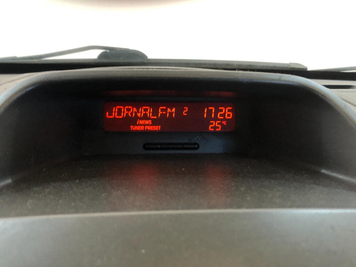 Renault Mégane 1.5DCI · Ano 2004 — imagem 21
