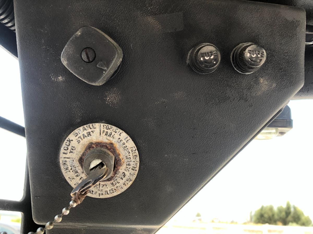 Mini Pá Carregadora Bobcat 743 — imagem 10