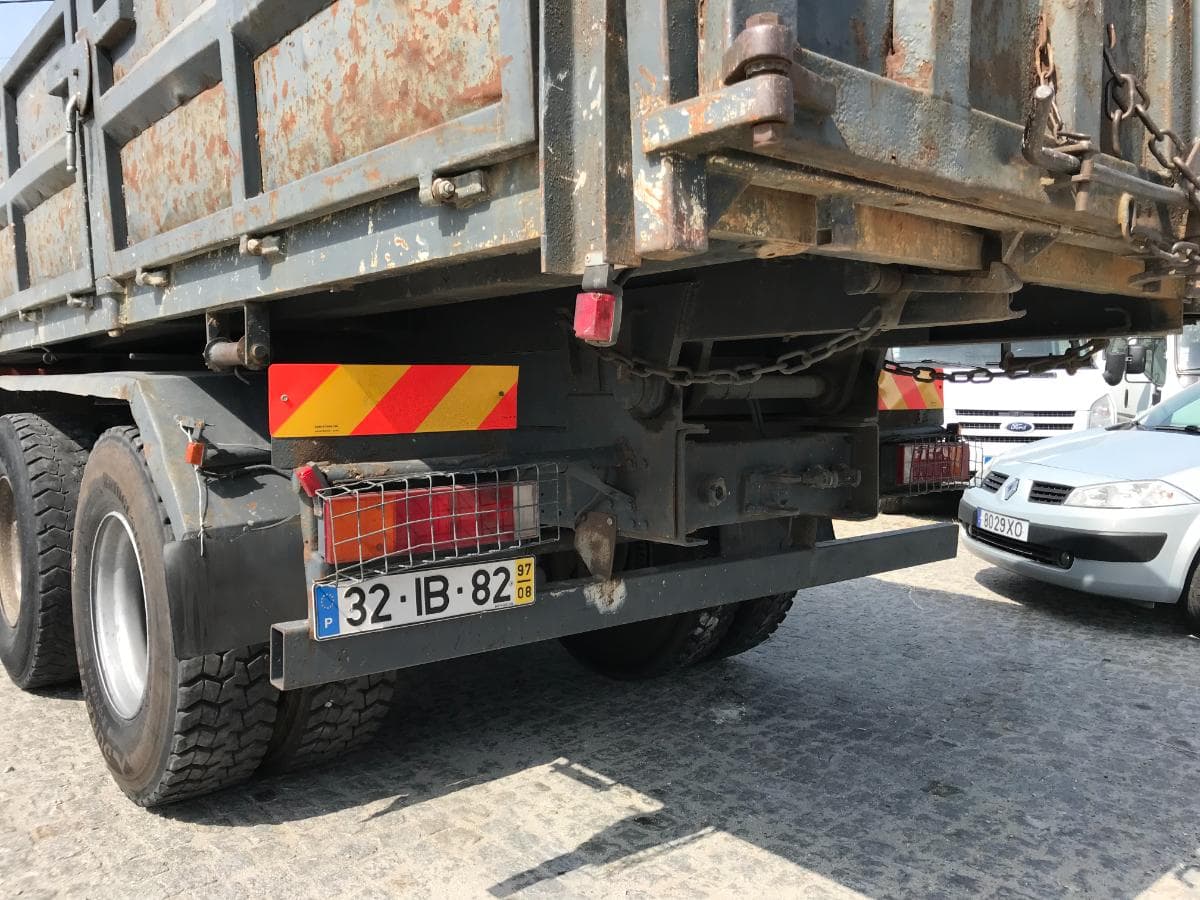 Scania Basculante com Grua Palfinger PK 15500 · Ano 1997 — imagen 7