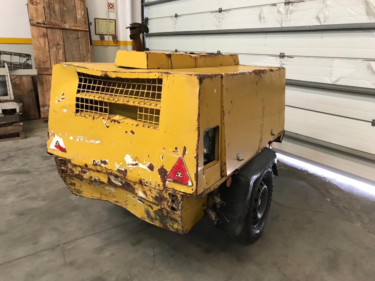 Compressor Atlas Copco XAS 65 — imagem 4