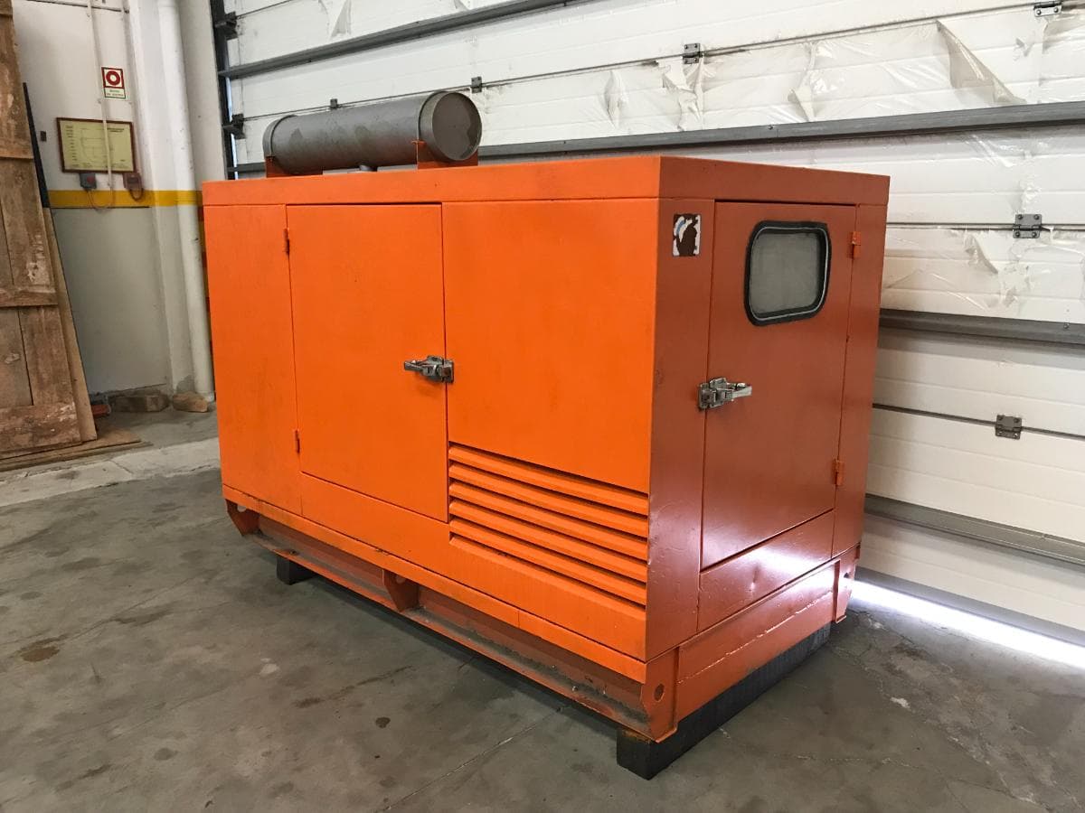 Gerador 25 KVA — imagem 3