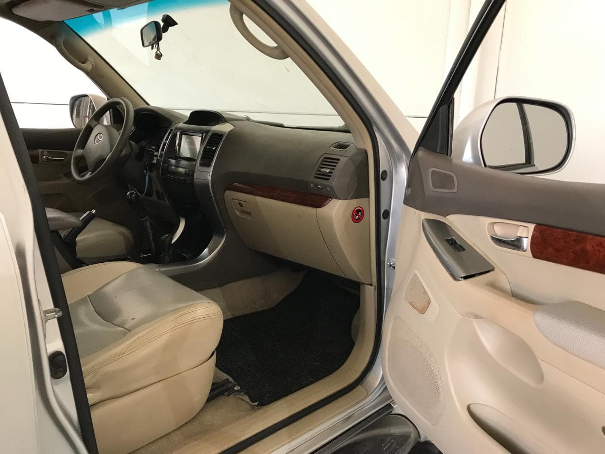 Toyota Land Cruiser 3.0 D4D — image 26