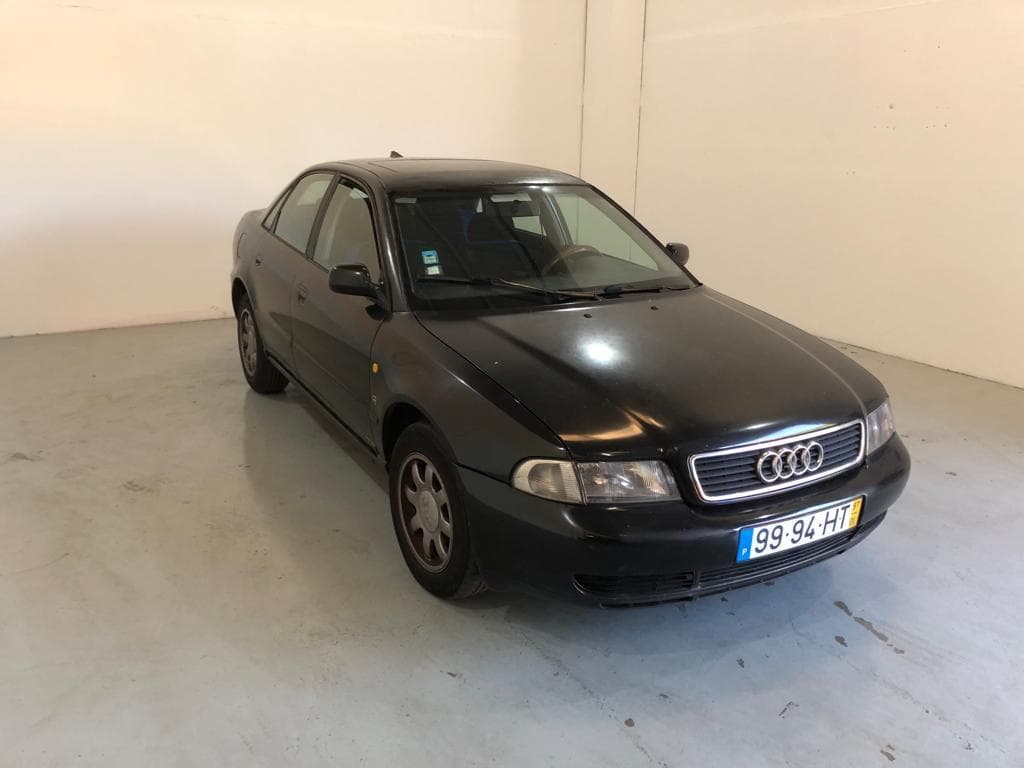 Audi A4 1.9 TDI · Ano 1997 — imagen 4