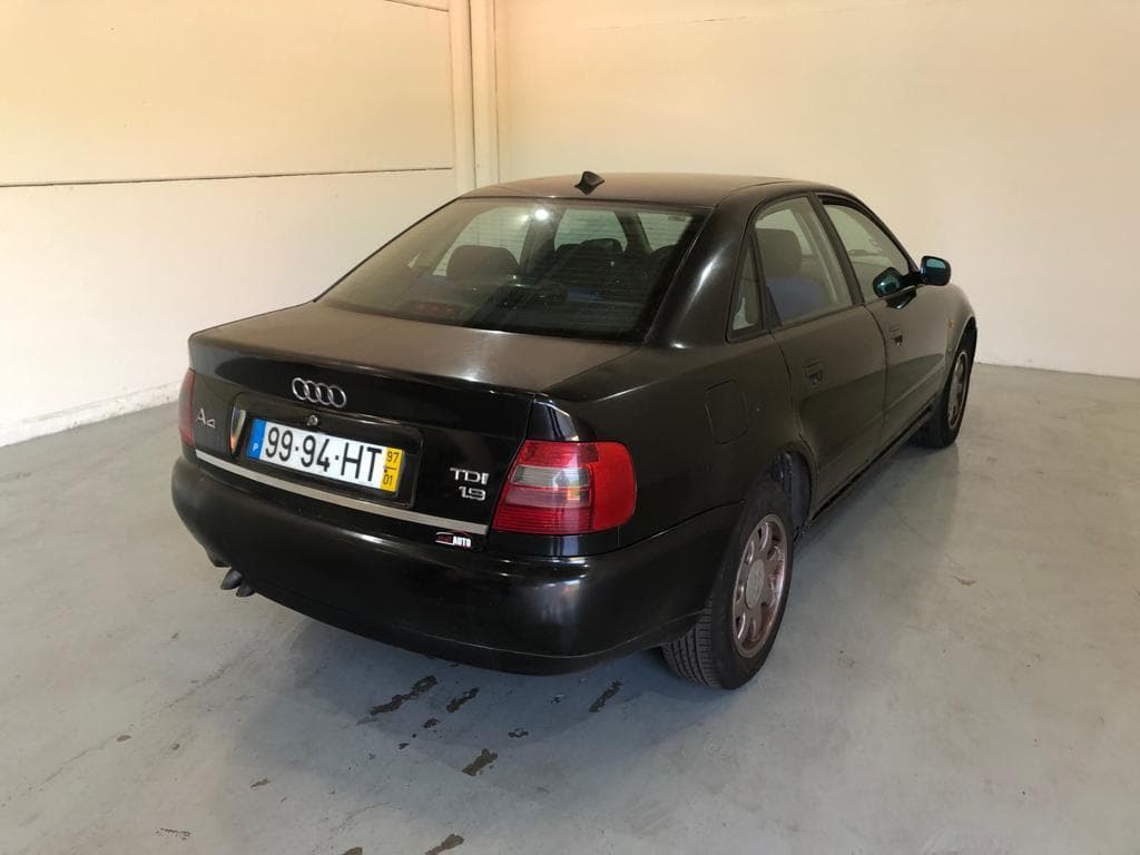 Audi A4 1.9 TDI · Ano 1997 — imagen 5