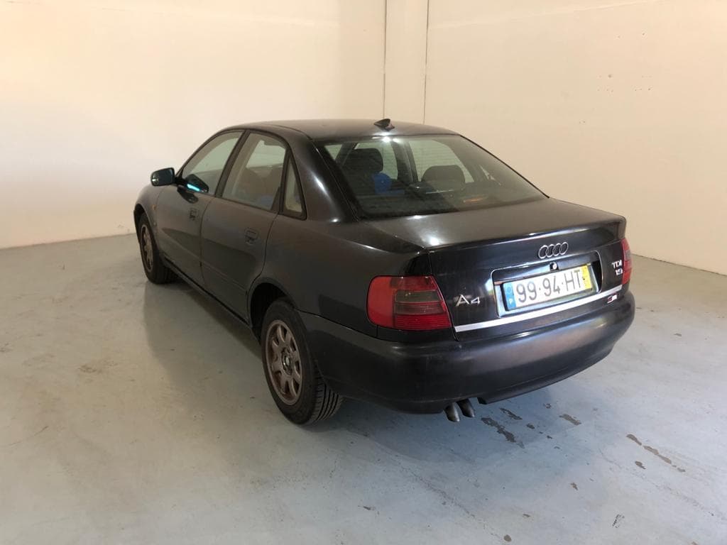 Audi A4 1.9 TDI · Ano 1997 — imagen 10