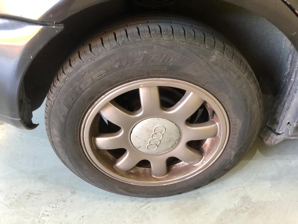 Audi A4 1.9 TDI · Ano 1997 — imagen 13
