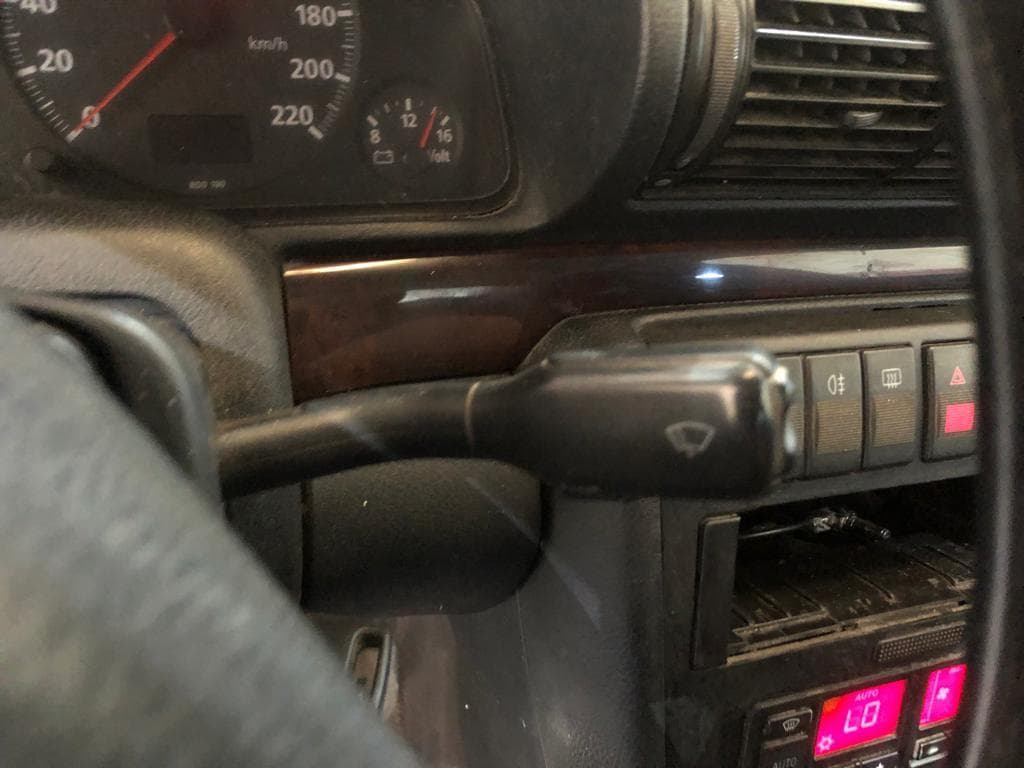 Audi A4 1.9 TDI · Ano 1997 — imagen 23