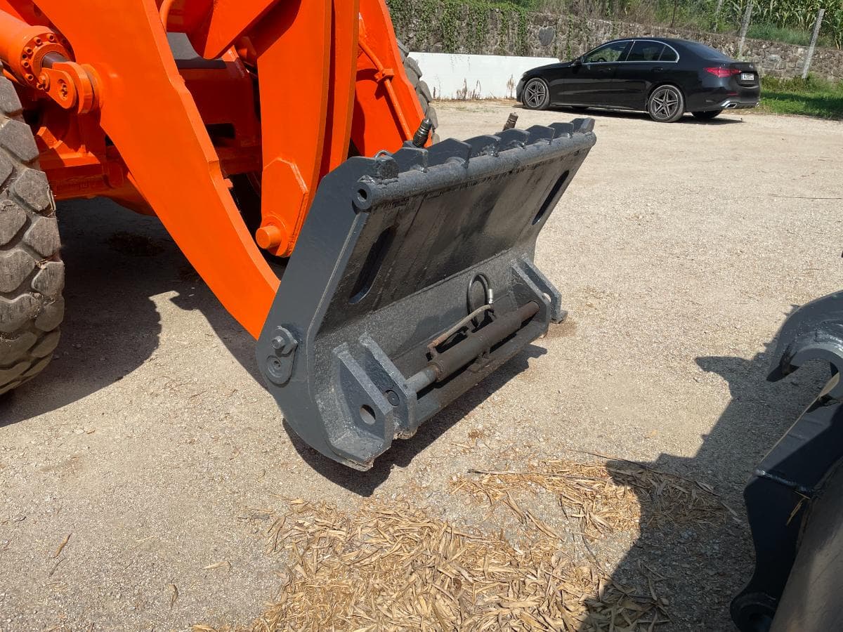 Pá carregadora Doosan DL250 · Ano 2012 — imagen 8