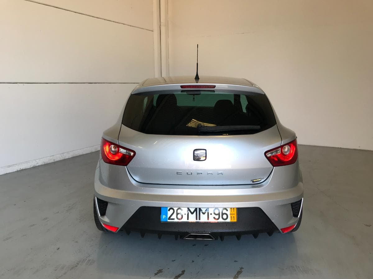 Seat Ibiza Cupra 1.4 TSI · Ano 2011 — imagen 5
