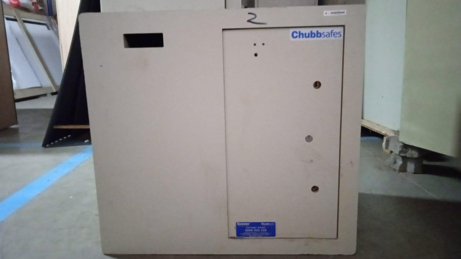 Caja fuerte ·