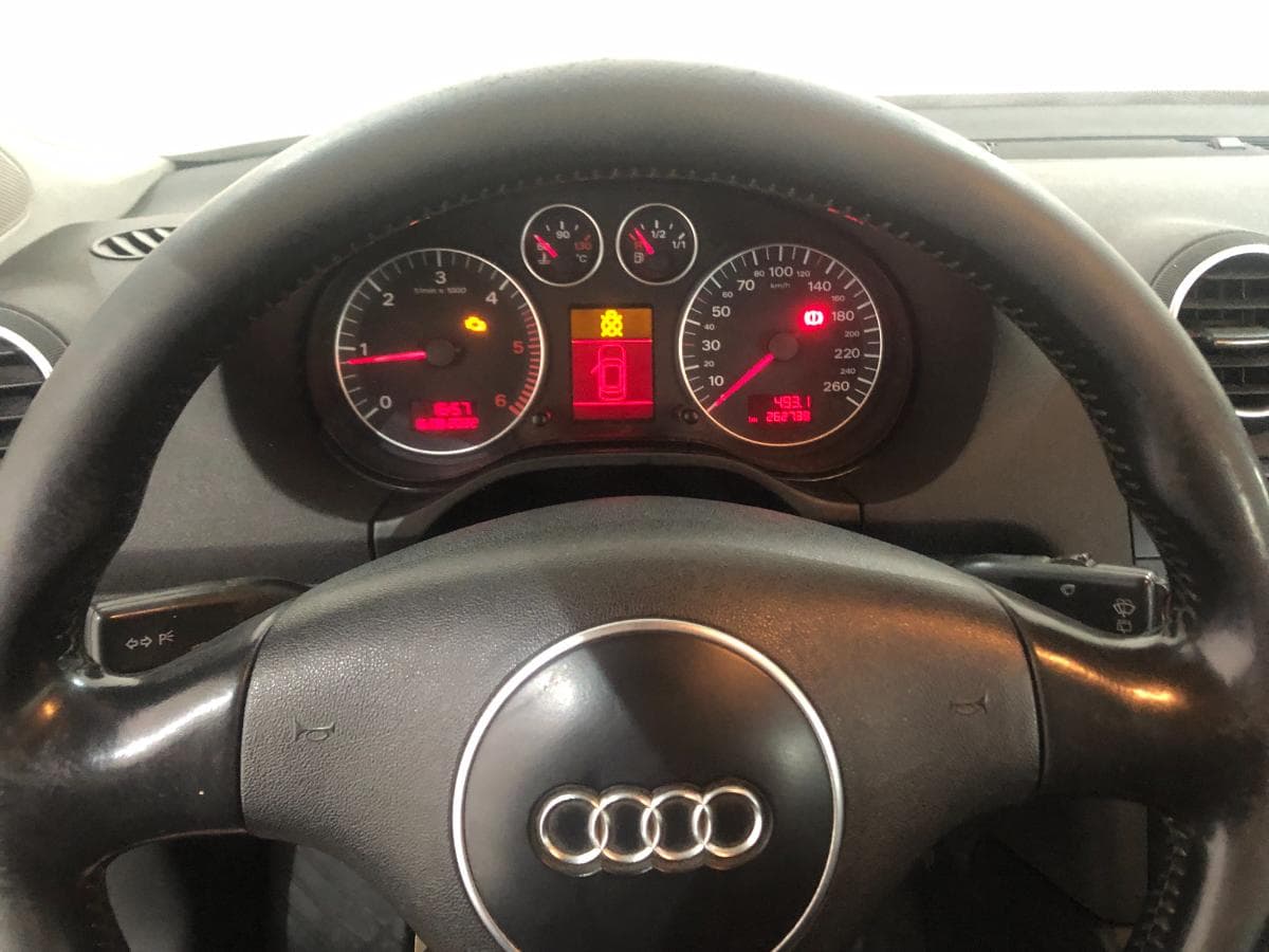 Audi A3 2.0TDI · Ano 2004 — imagen 24