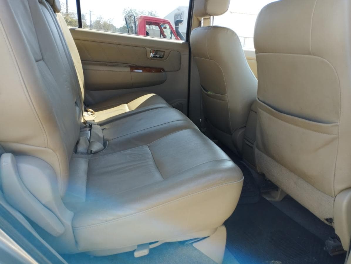 Toyota Fortuner   · — imagen 10