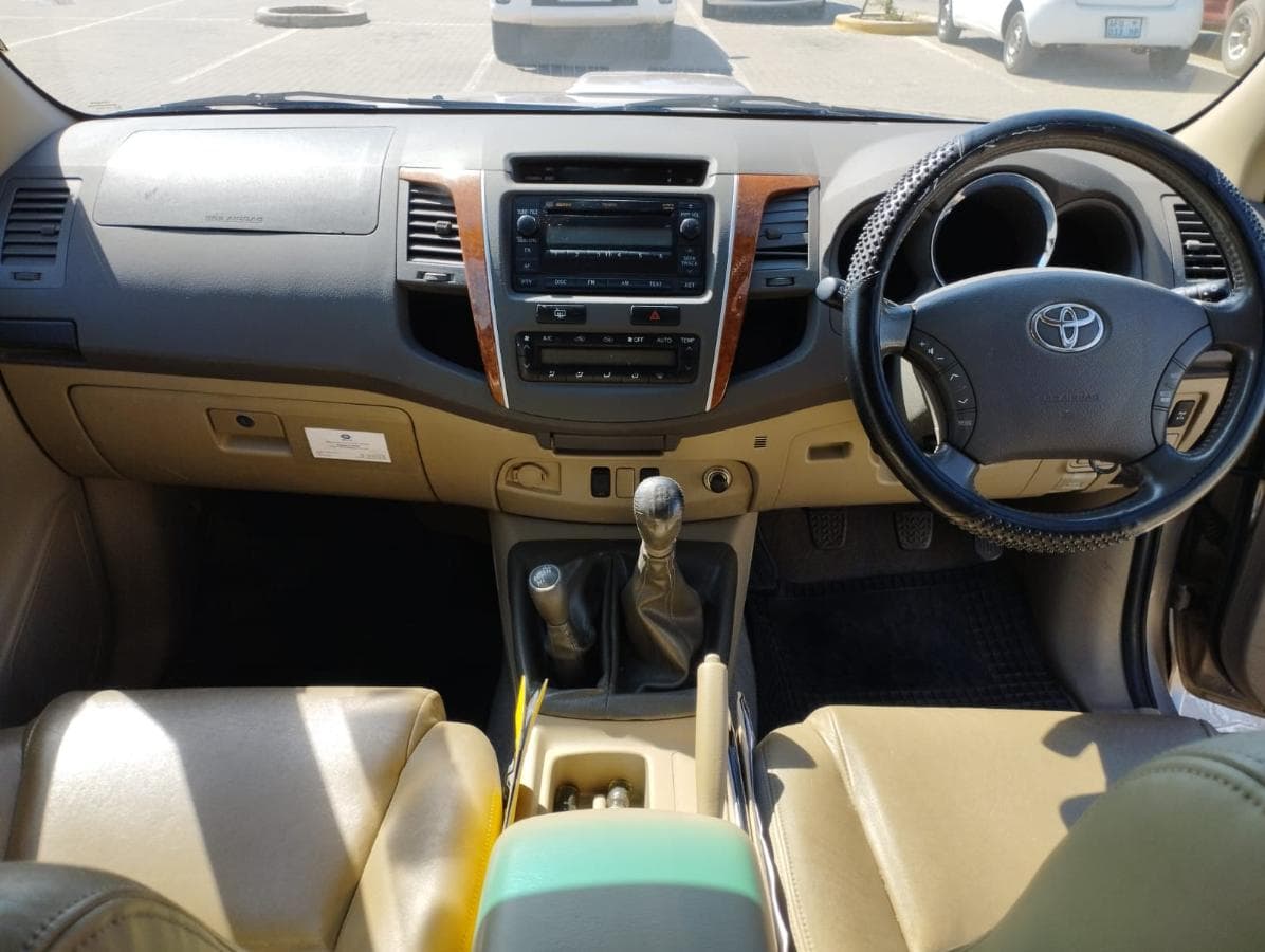 Toyota Fortuner   · — imagen 5