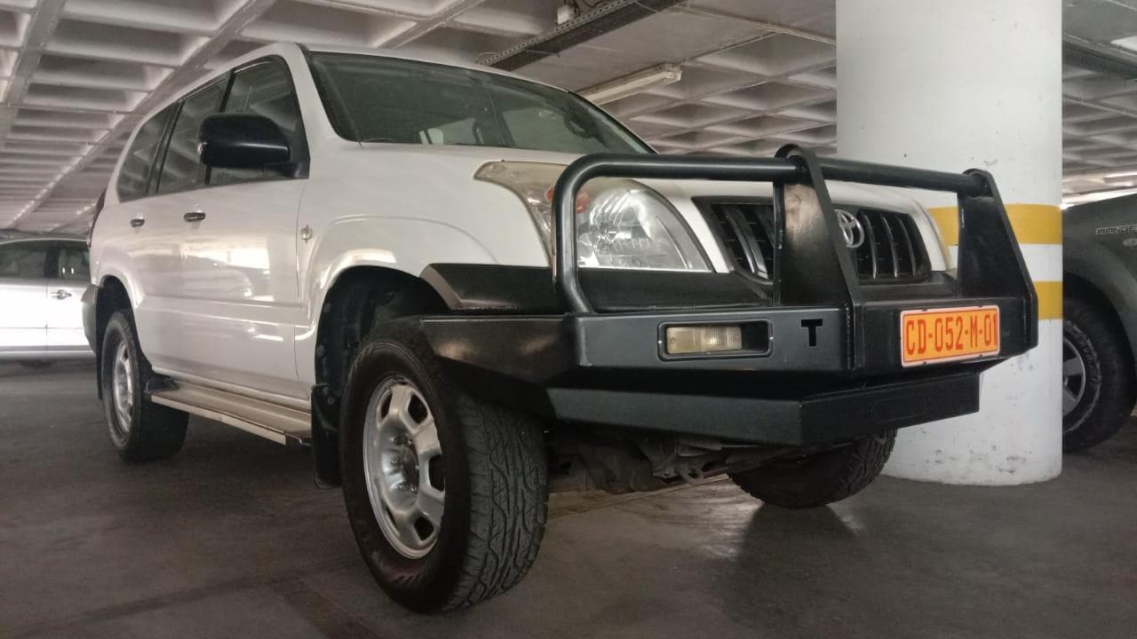 Toyota Land cruiser Prado · — imagen 1