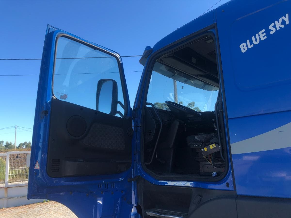 Volvo FH12 380 6x2 · Ano 1997 — imagem 14