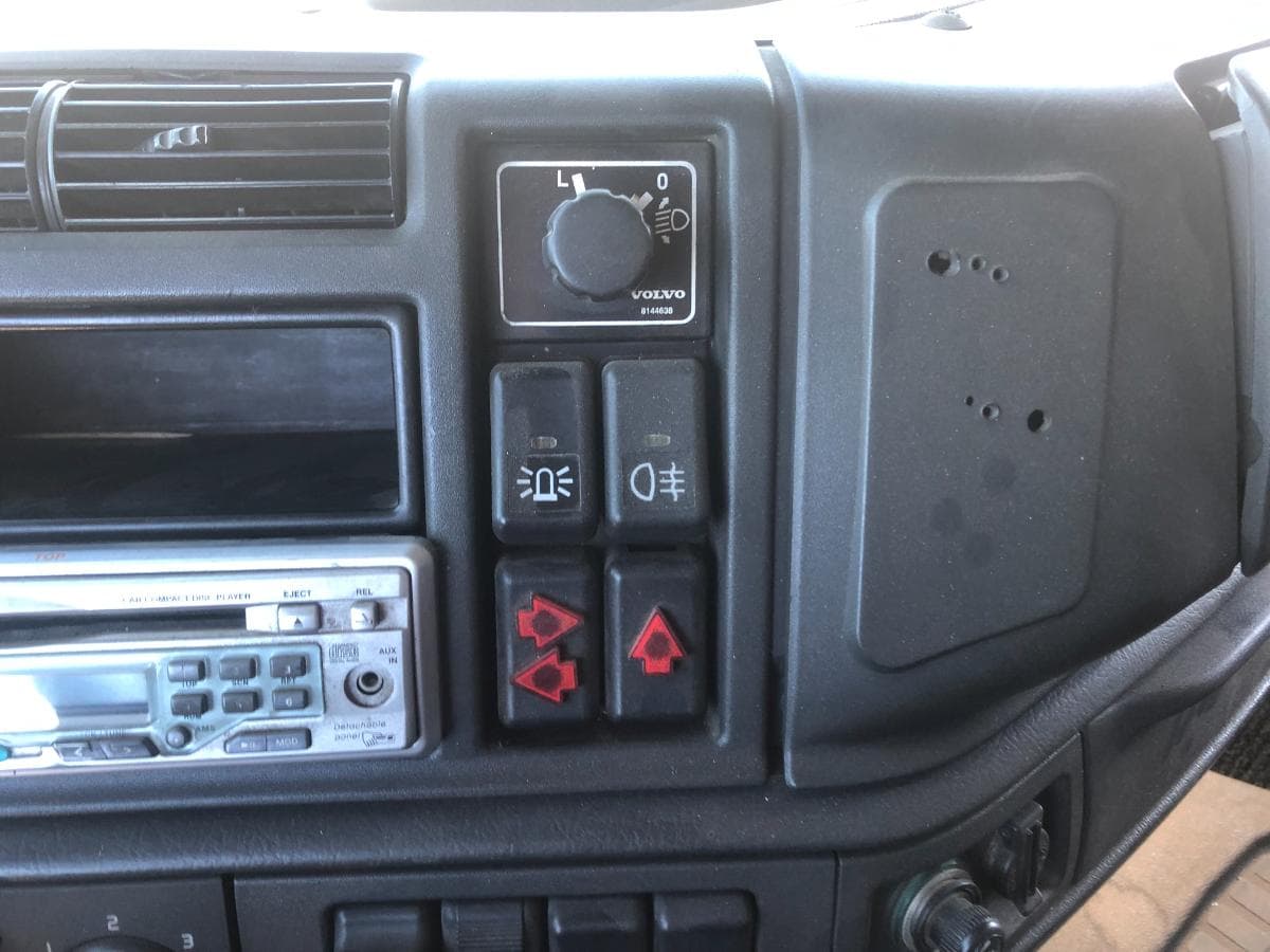 Volvo FH12 380 6x2 · Ano 1997 — imagem 17