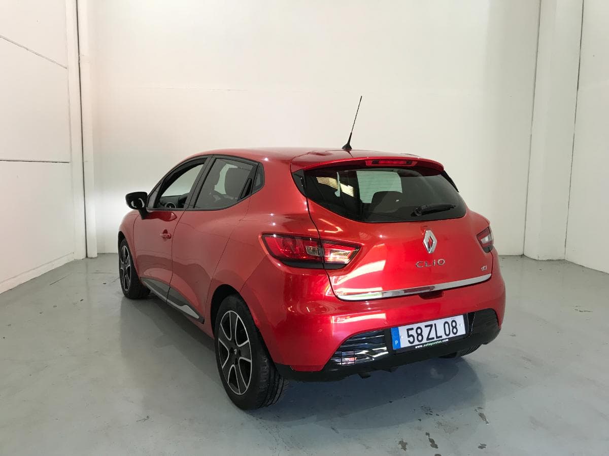 Renault Clio 1.5DCI · Ano 2014 — imagen 5