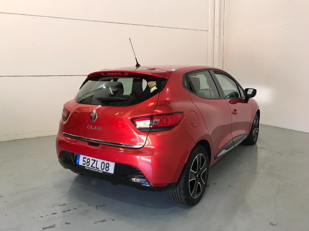 Renault Clio 1.5DCI · Ano 2014 — imagen 6