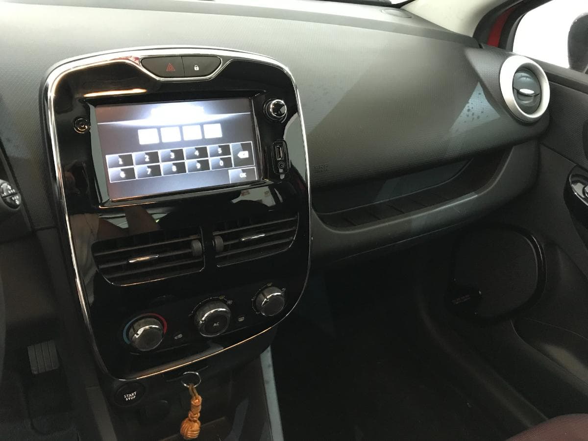 Renault Clio 1.5DCI · Ano 2014 — imagen 20