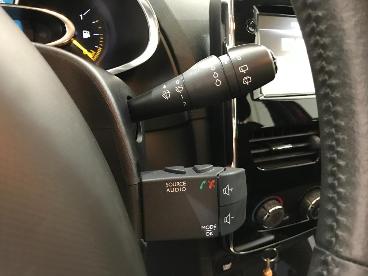 Renault Clio 1.5DCI · Ano 2014 — imagen 22
