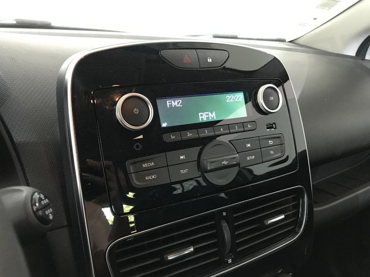 Renault Clio 1.DCI · Ano 2019 — imagem 28