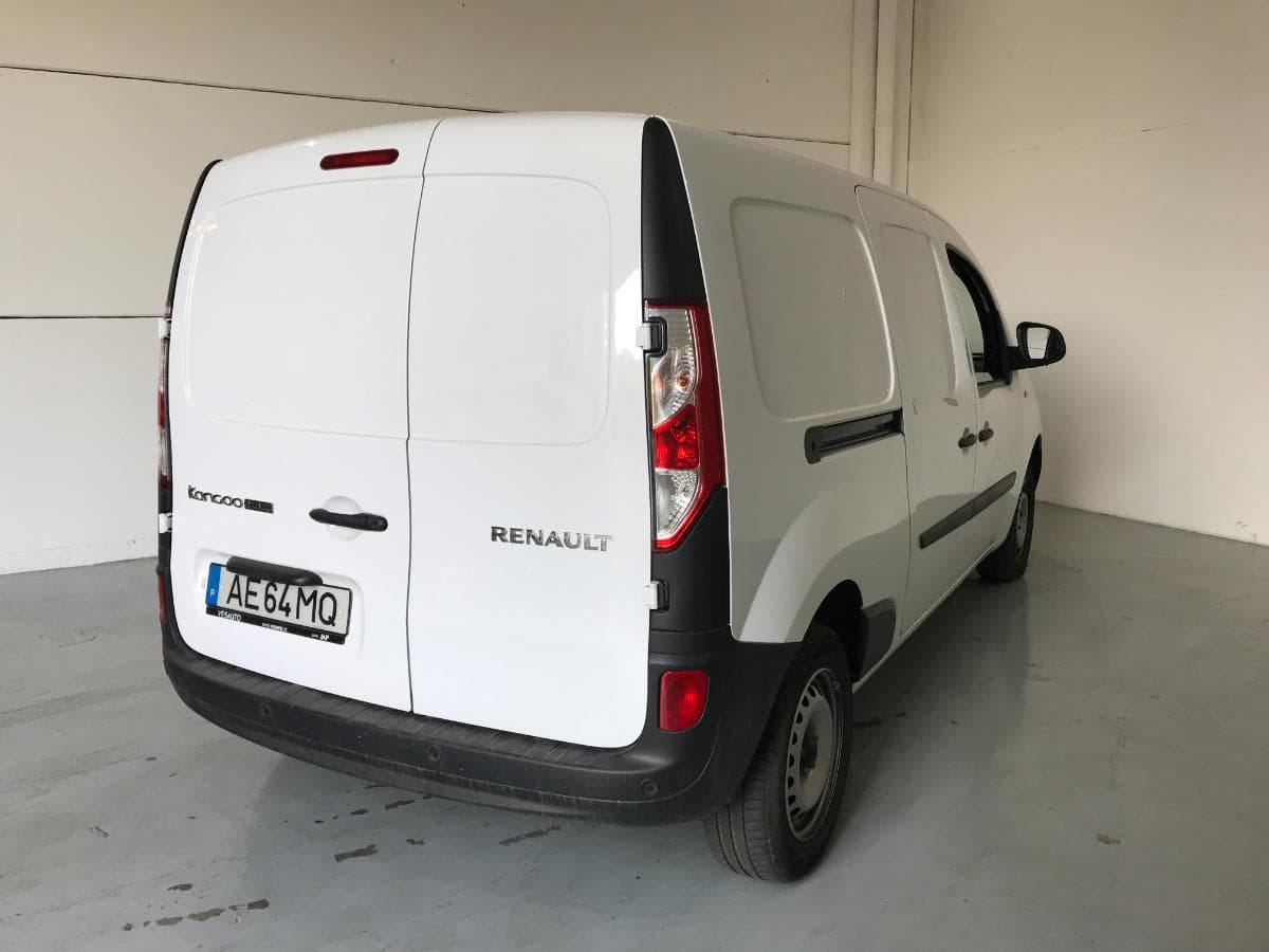 Renault Kangoo Maxi 1.5DCI · Ano 2020 — imagen 4