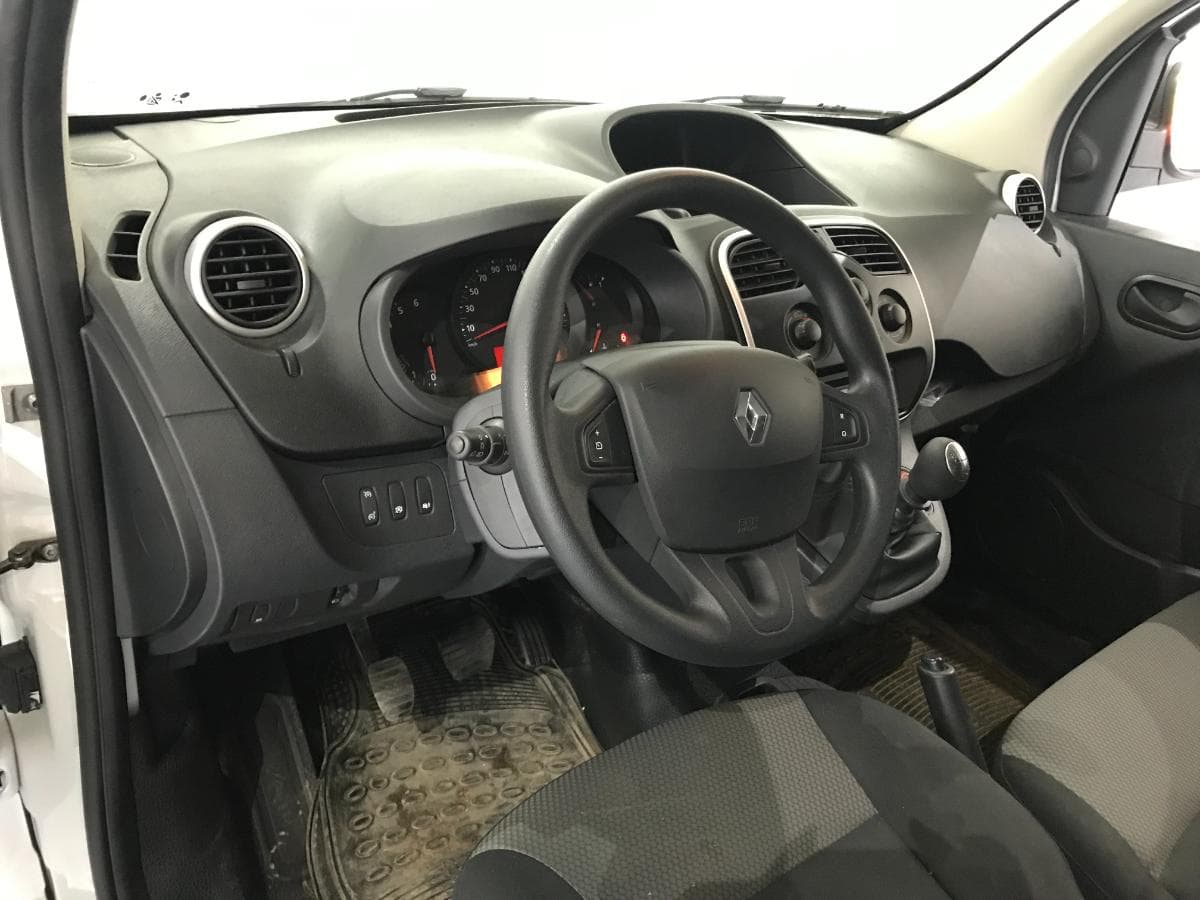 Renault Kangoo Maxi 1.5DCI · Ano 2020 — imagen 26
