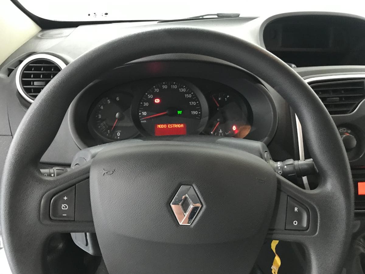Renault Kangoo Maxi 1.5DCI · Ano 2020 — imagen 33