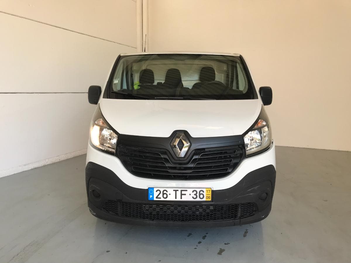Renault Trafic 1.6DCI · Ano 2017 — imagem 2