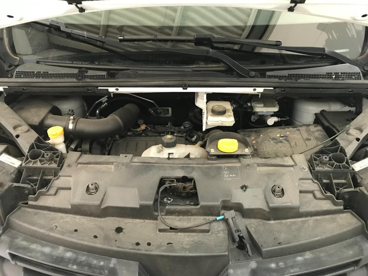 Renault Trafic 1.6DCI · Ano 2017 — imagem 15