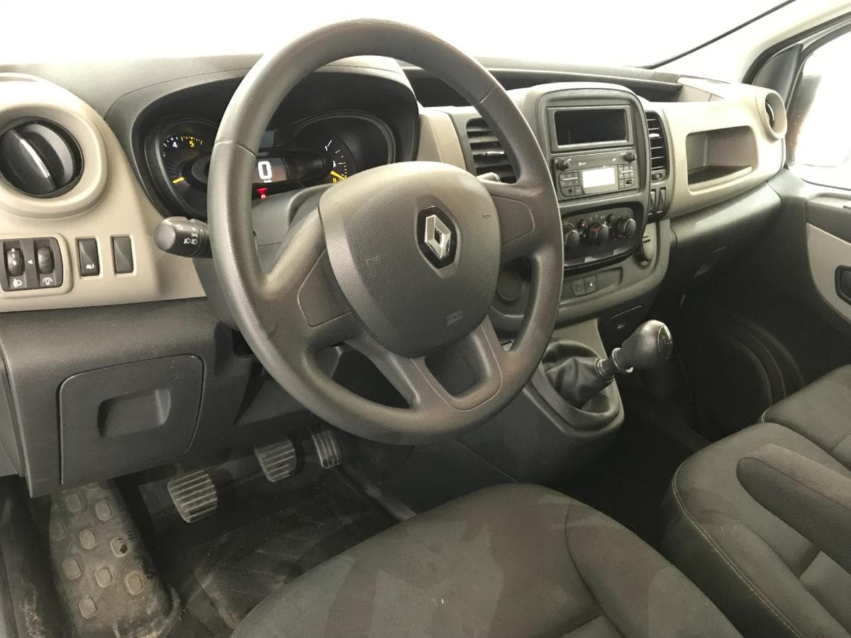 Renault Trafic 1.6DCI · Ano 2017 — imagem 25
