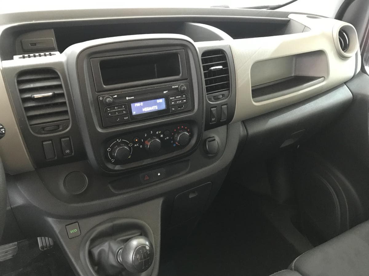 Renault Trafic 1.6DCI · Ano 2017 — imagem 33