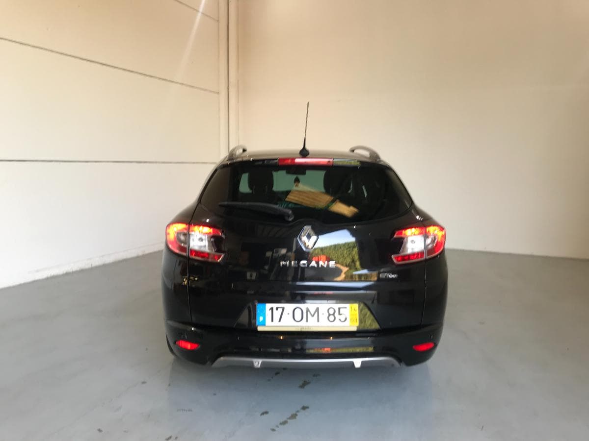 Renault Mégane 1.5 Dci · Ano 2014 — imagem 8