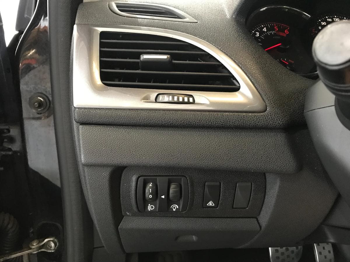 Renault Mégane 1.5 Dci · Ano 2014 — imagem 44