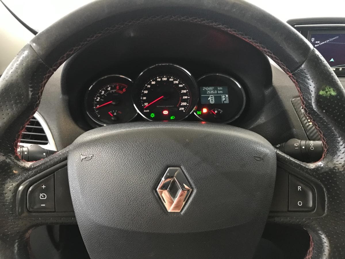 Renault Mégane 1.5 Dci · Ano 2014 — imagem 45