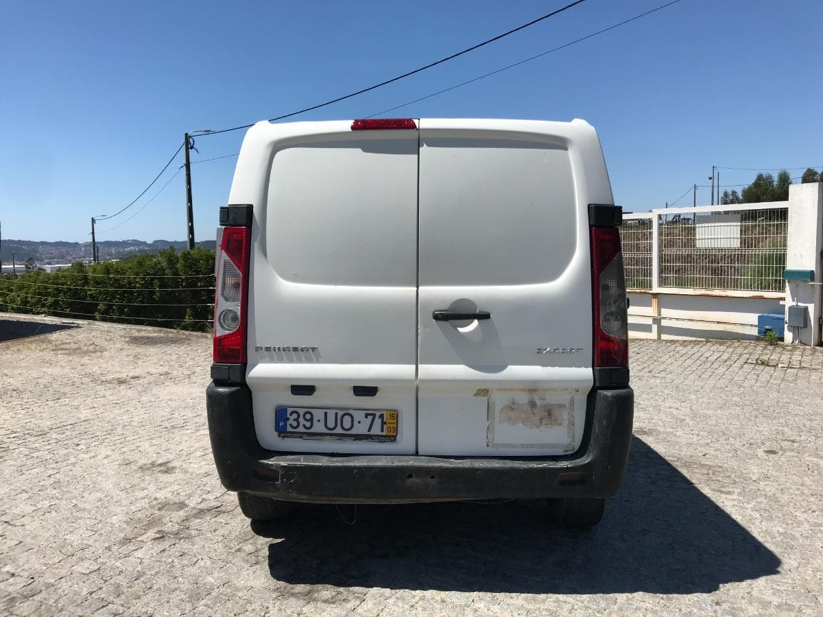 Peugeot Expert 2.0 HDI · Ano 2015 — imagen 7
