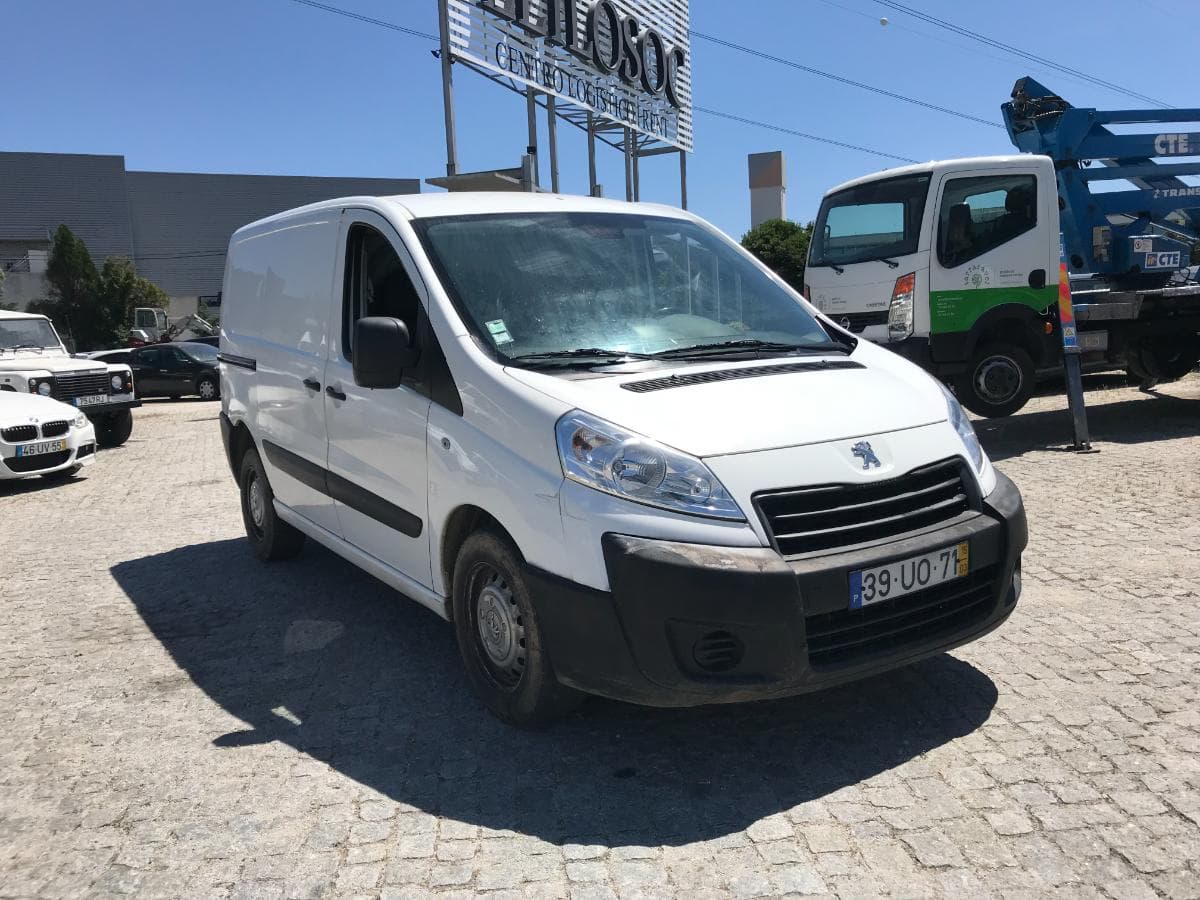 Peugeot Expert 2.0 HDI · Ano 2015 — imagen 1