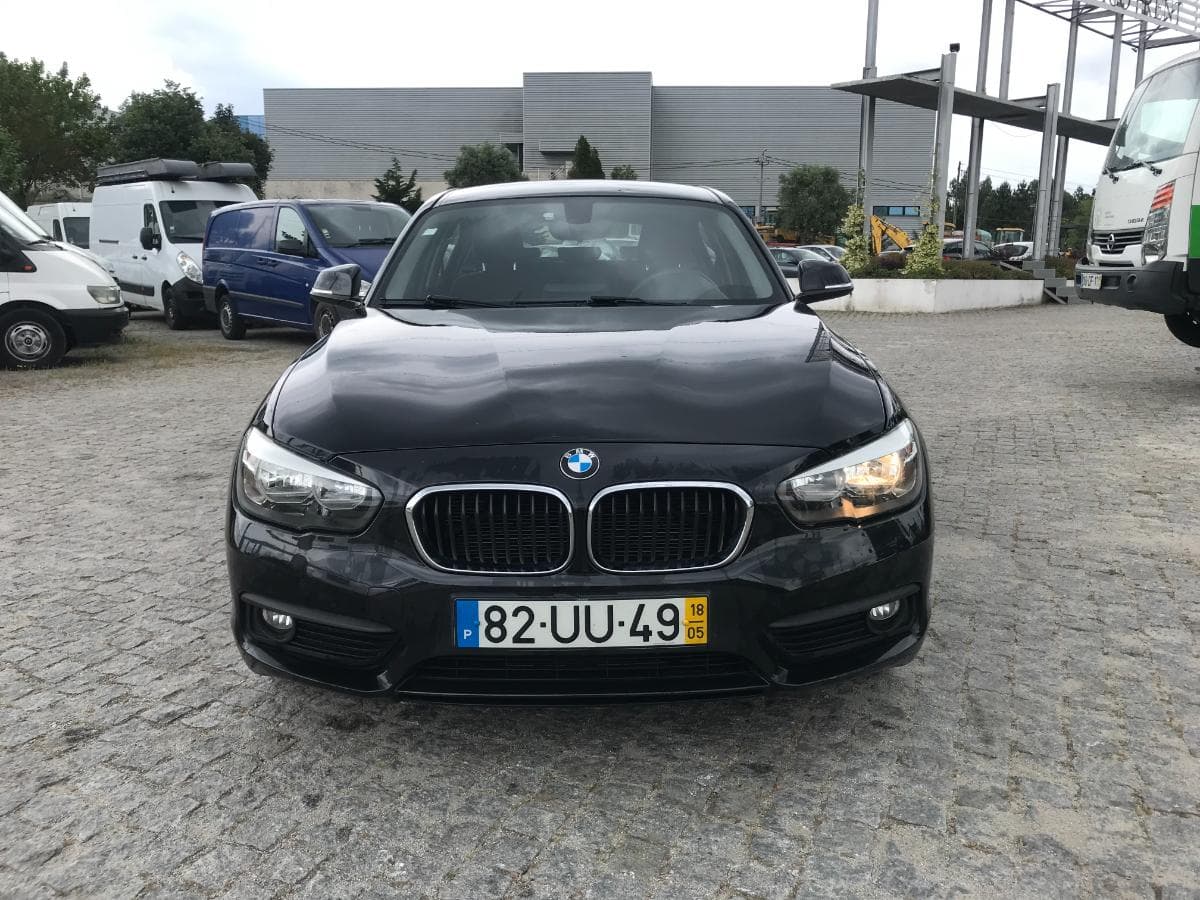 BMW 116 D · Ano 2018 — imagem 2