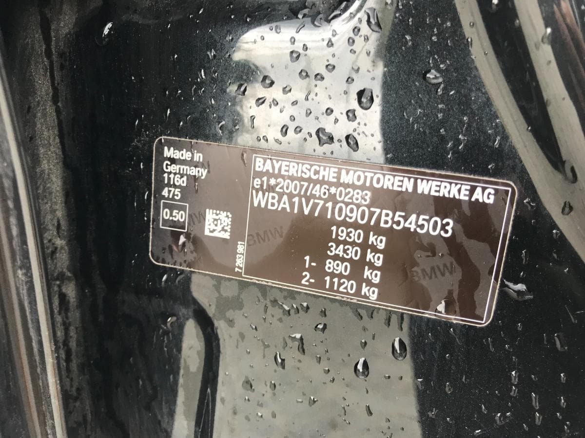 BMW 116 D · Ano 2018 — imagem 4
