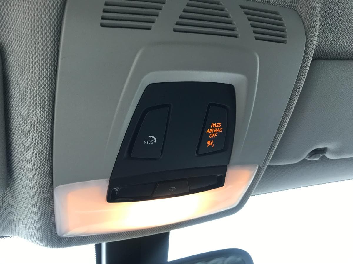 BMW 116 D · Ano 2018 — imagem 24