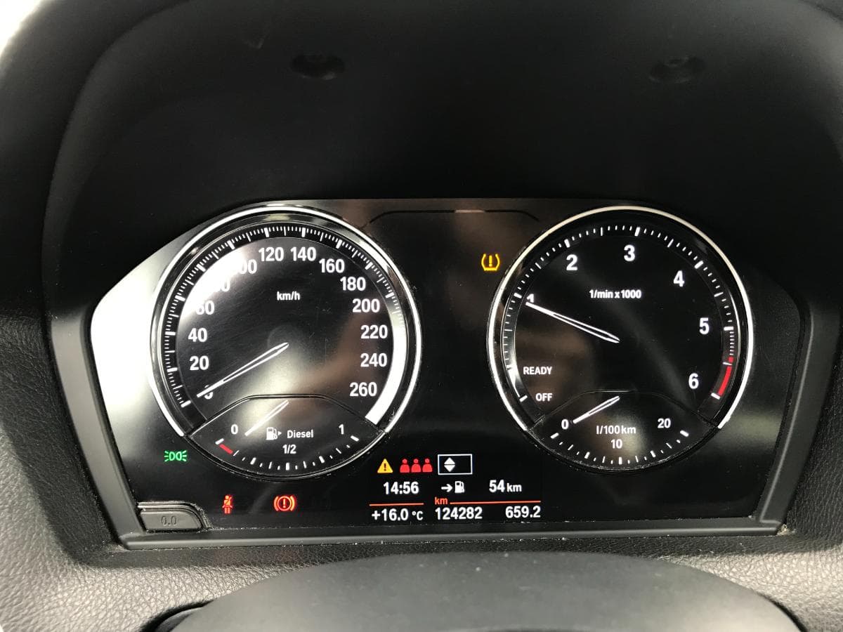 BMW 116 D · Ano 2018 — imagem 26