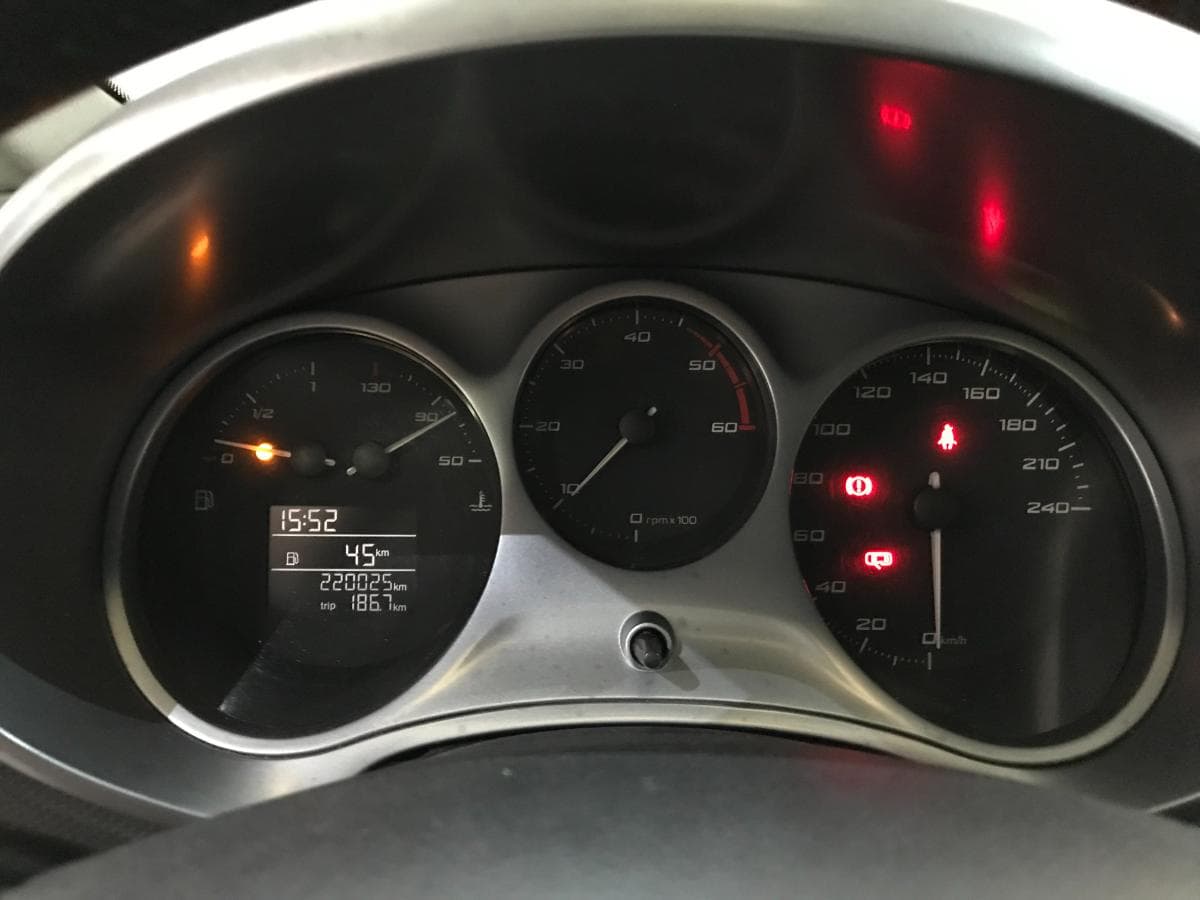 Seat Leon 1.9 TDI · Ano 2009 — image 35