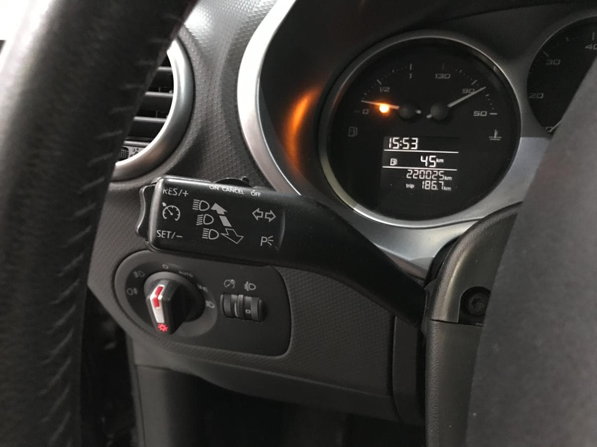 Seat Leon 1.9 TDI · Ano 2009 — image 36