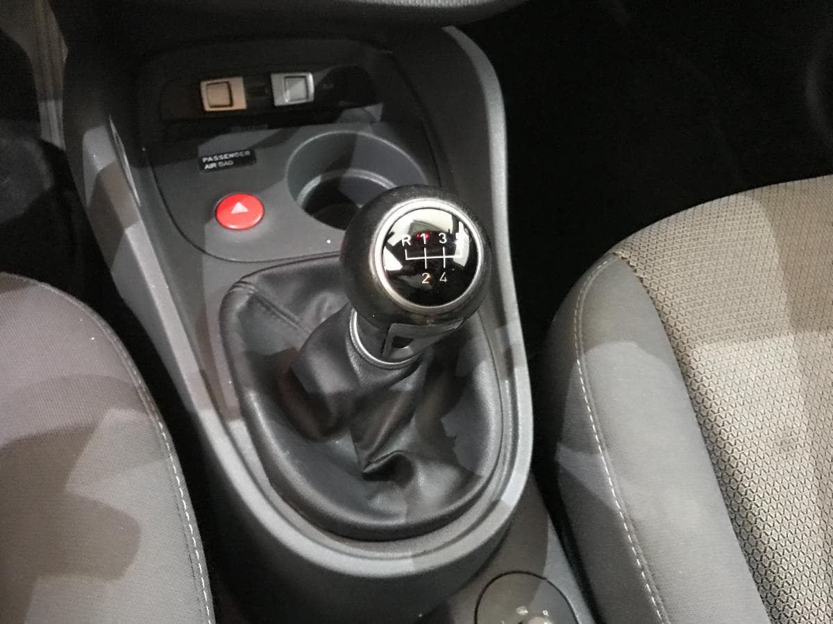Seat Leon 1.9 TDI · Ano 2009 — image 37