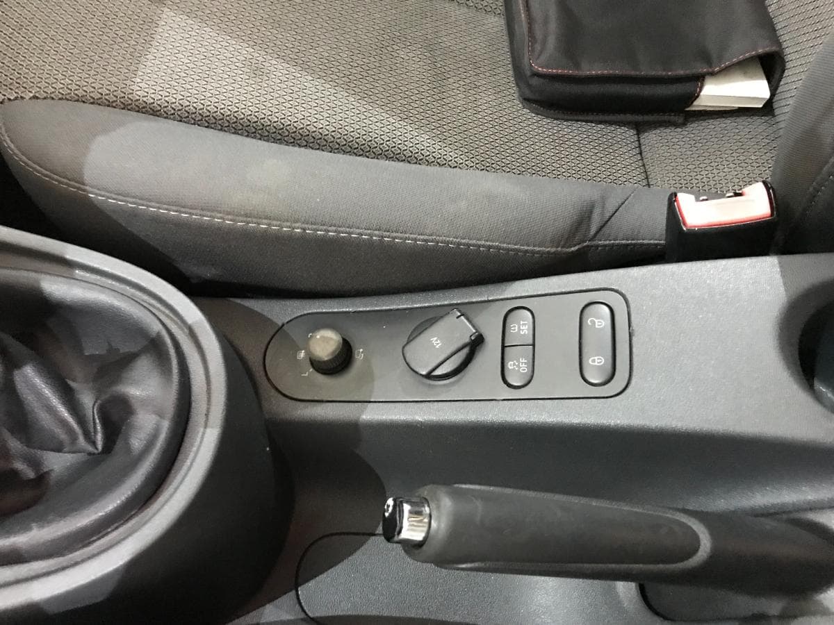 Seat Leon 1.9 TDI · Ano 2009 — image 45