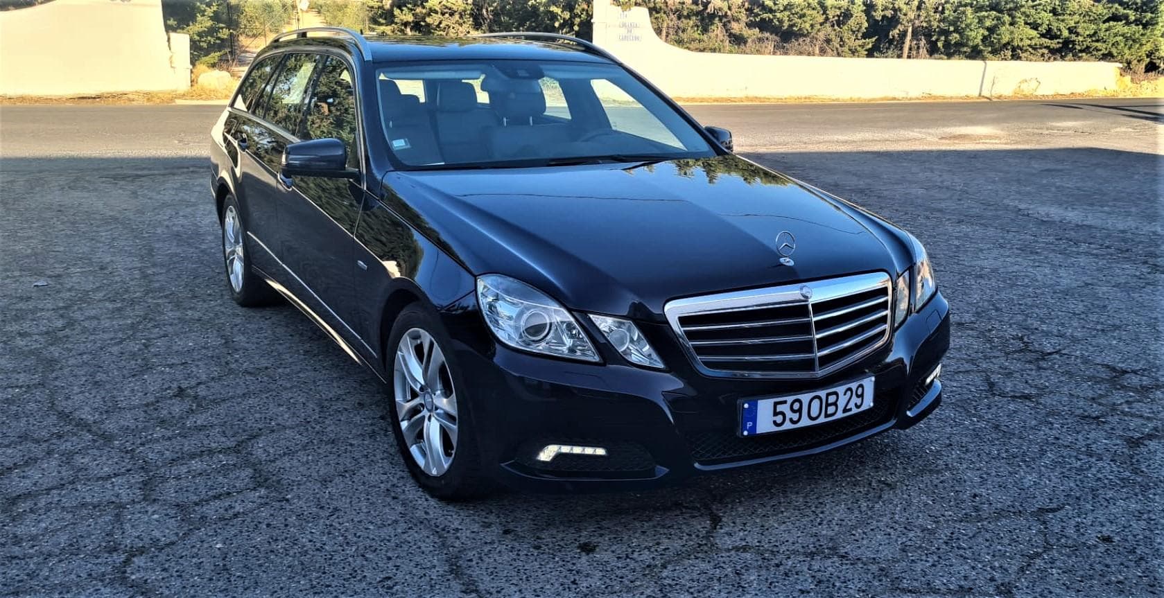 Mercedes-Benz E220 CDI — image 1
