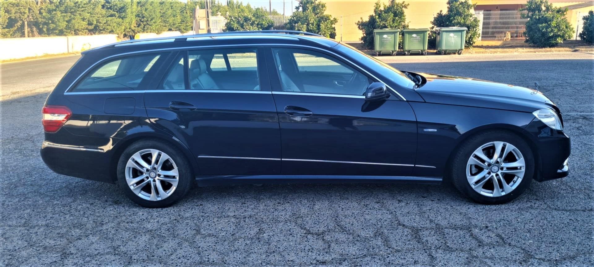 Mercedes-Benz E220 CDI — image 4